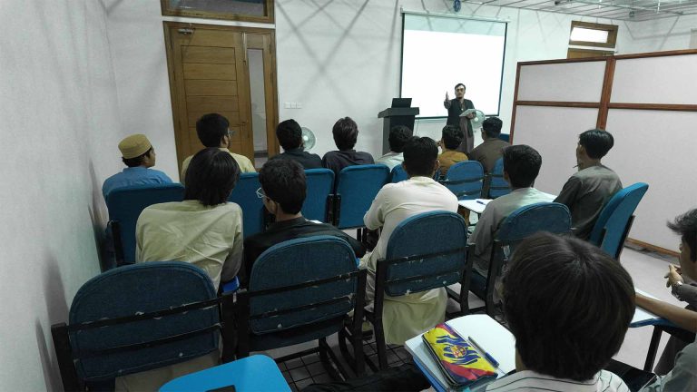 Classes – photo 13 of 14